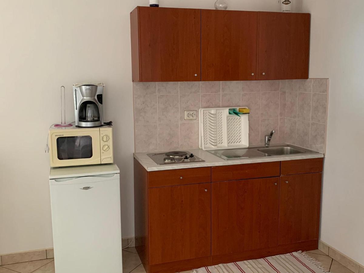 Sobe I Apartmani Til Цриквеница Экстерьер фото