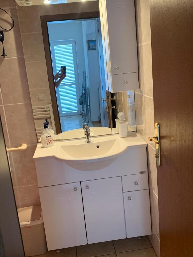 Sobe I Apartmani Til Цриквеница Экстерьер фото